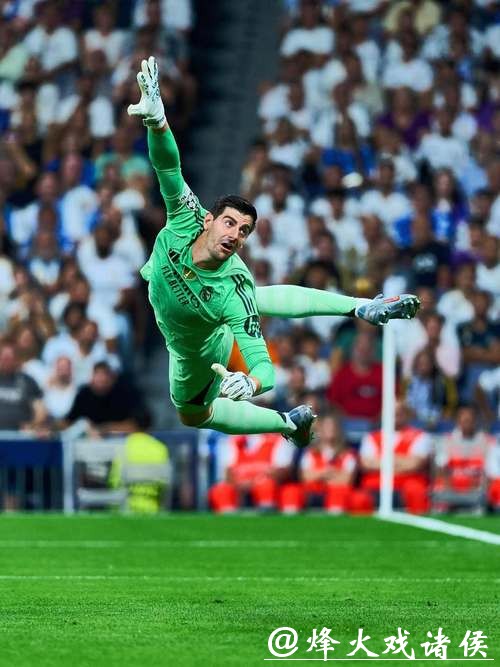 库尔图瓦：我生涯最佳扑救? 是22年欧冠决赛扑出马内的射门