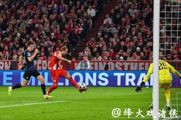 德甲-莱万安慰球博阿滕开场被罚下 拜仁客场1-5负